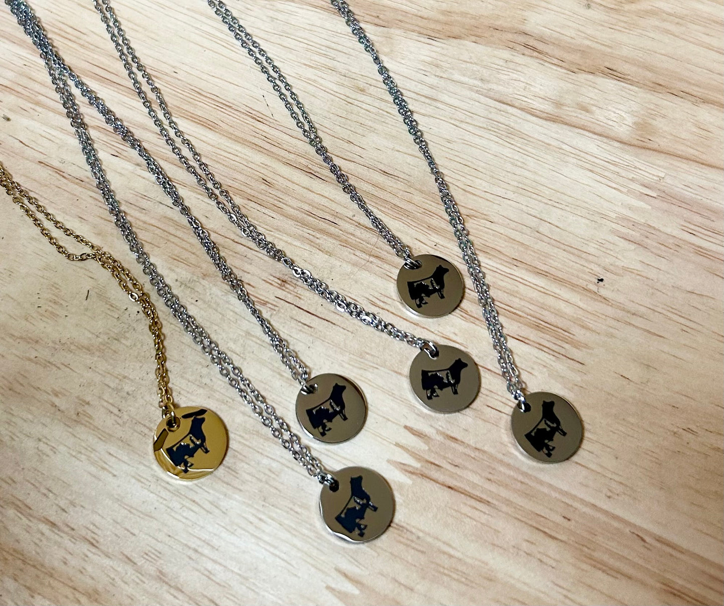 MD Shorthorn Necklace